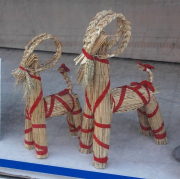 Two julbockar